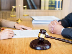 <b>每日普法:上海長寧刑事律師講解陳某交通肇事案</b>